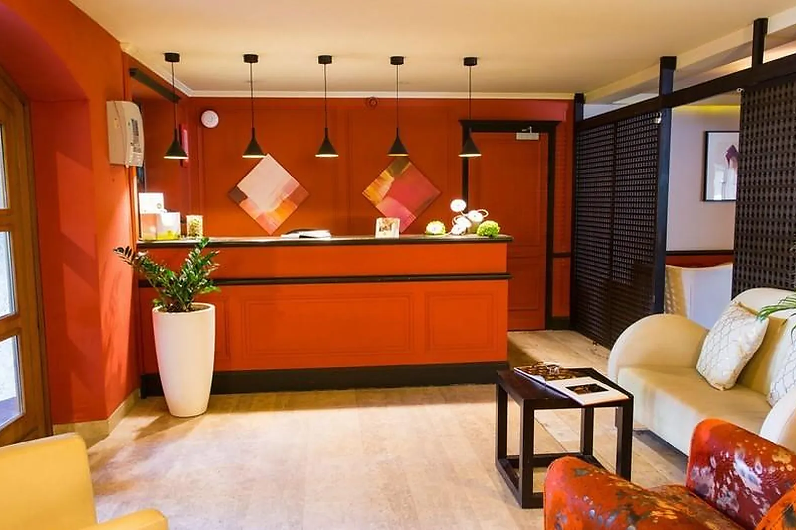 Lieux événementiels, HÔTEL RESTAURANT LA FLAMBEE