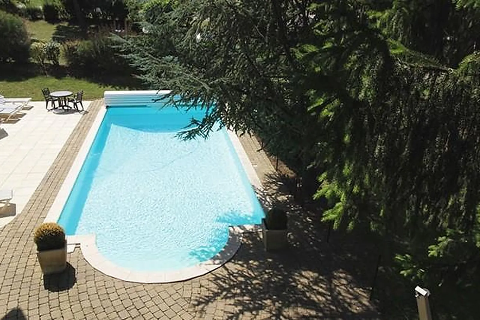 Lieux événementiels, HÔTEL RESTAURANT LA FLAMBEE