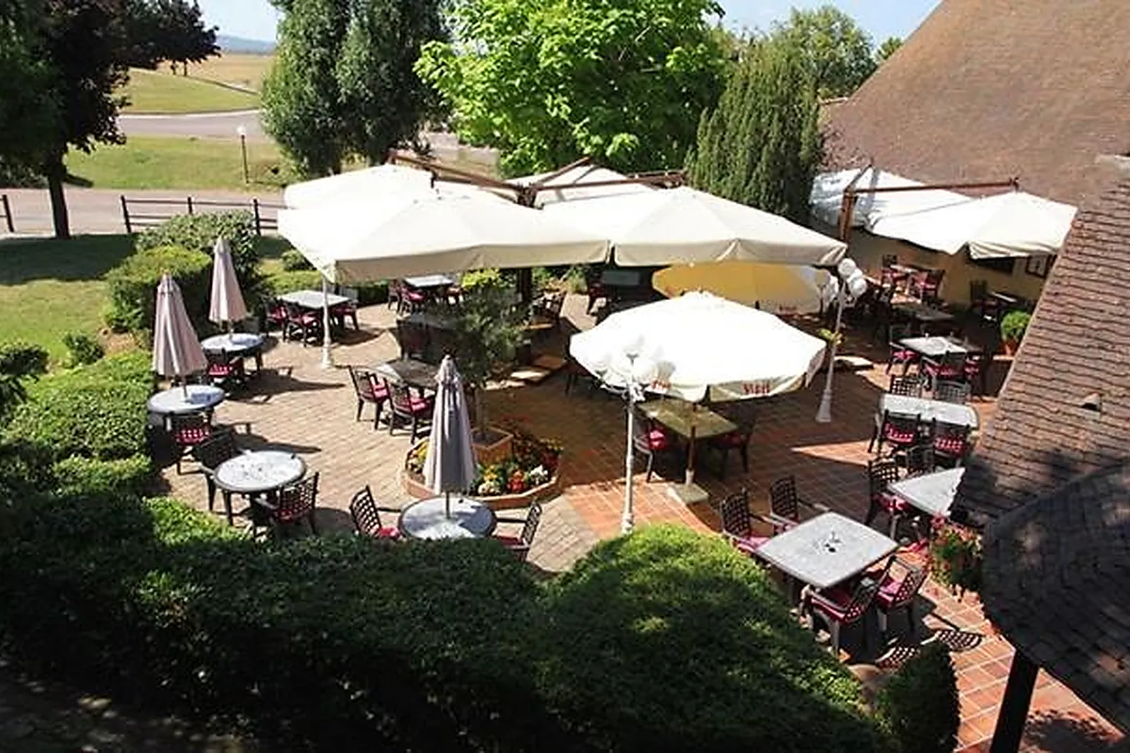 Lieux événementiels, HÔTEL RESTAURANT LA FLAMBEE