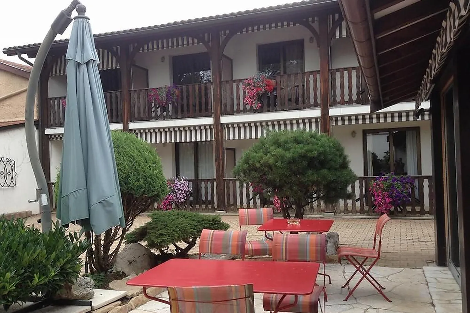 Lieux événementiels, HÔTEL RESTAURANT LA MÈRE JACQUET