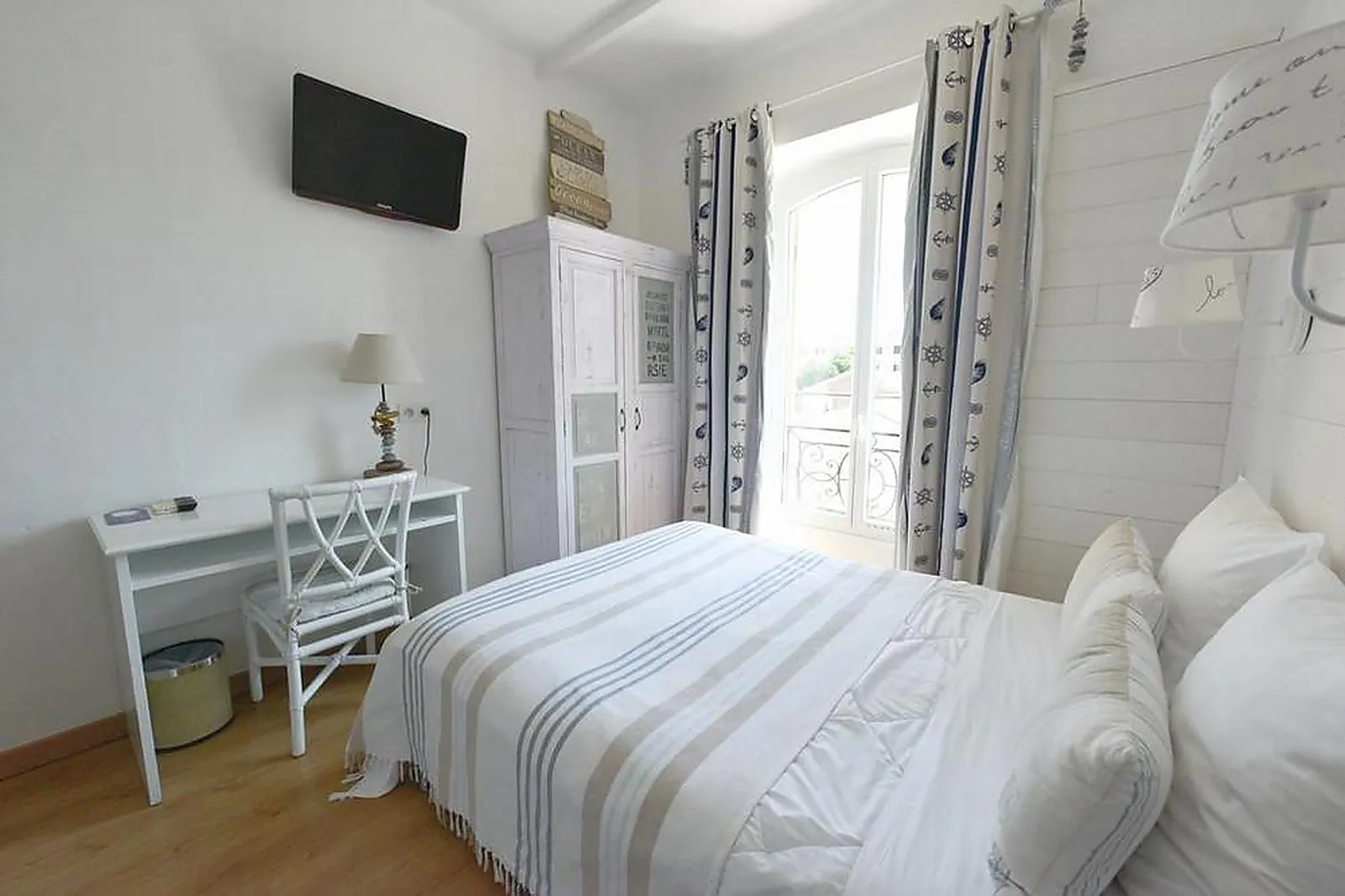 Lieux événementiels, HOTEL RESTAURANT LA VILLA ARENA