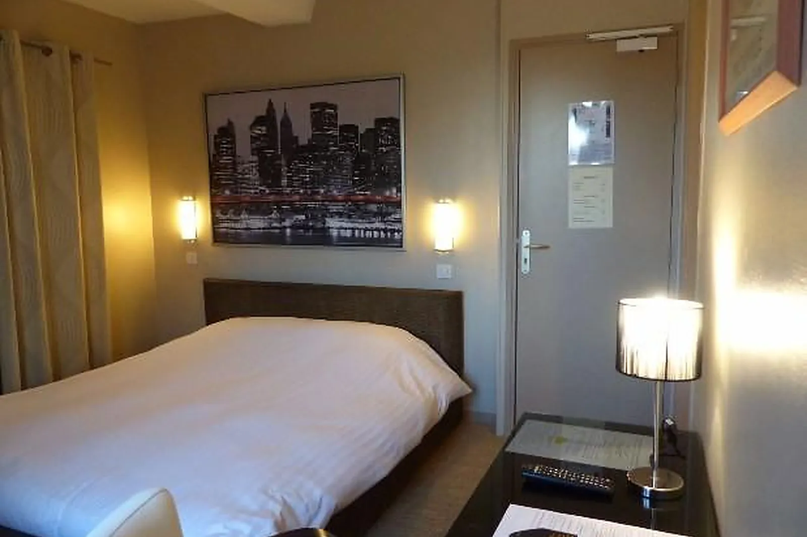 Lieux événementiels, HÔTEL RESTAURANT LE COCHON D'OR