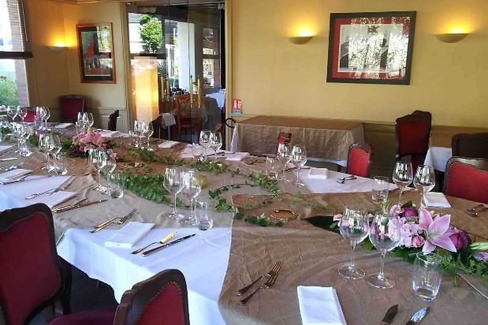 Lieux événementiels, HÔTEL RESTAURANT LE COCHON D'OR