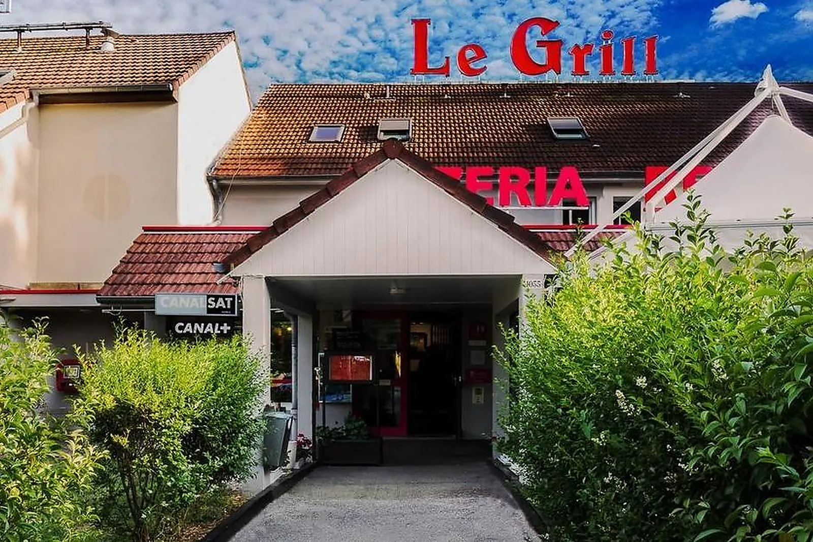 Lieux événementiels, HÔTEL RESTAURANT LE GRILL