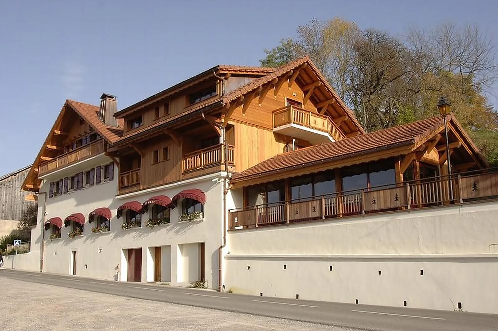 Lieux événementiels, HÔTEL RESTAURANT LE JALOUVRE