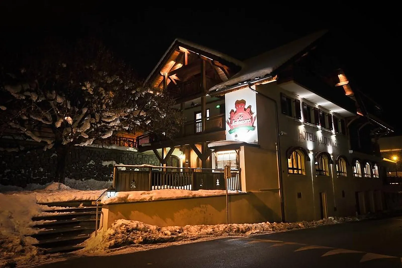 Lieux événementiels, HÔTEL RESTAURANT LE JALOUVRE
