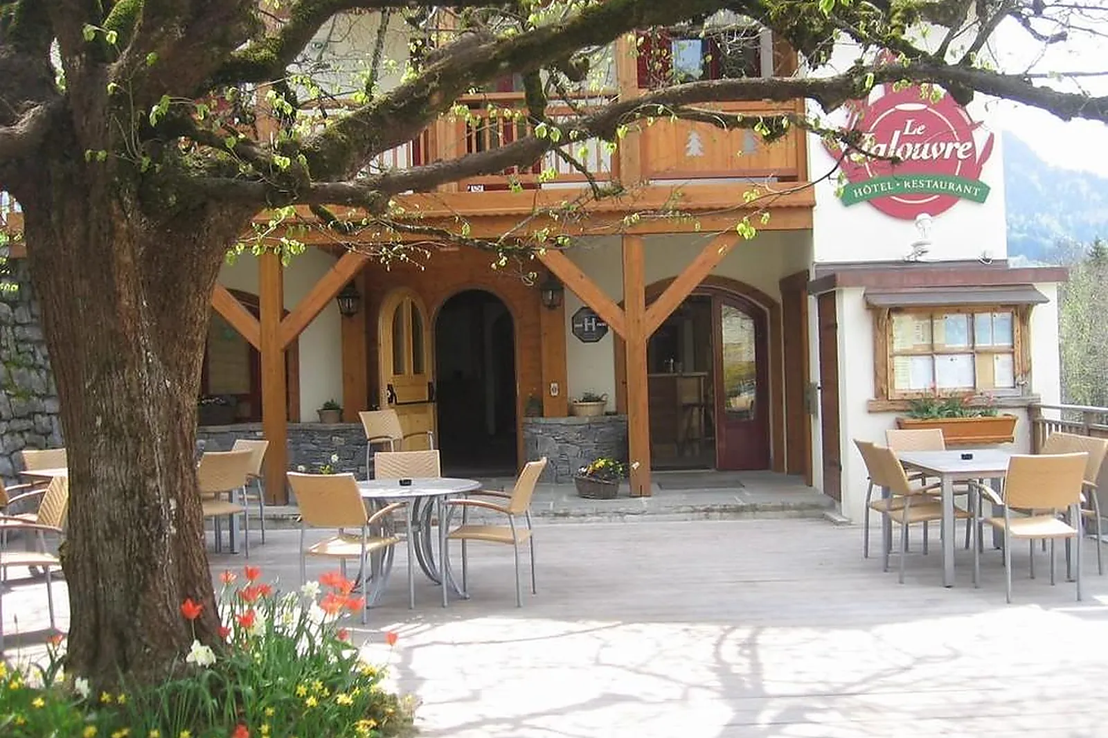 Lieux événementiels, HÔTEL RESTAURANT LE JALOUVRE