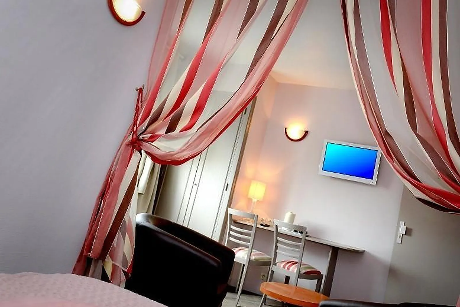 Lieux événementiels, HOTEL RESTAURANT LE SAINT AUBIN