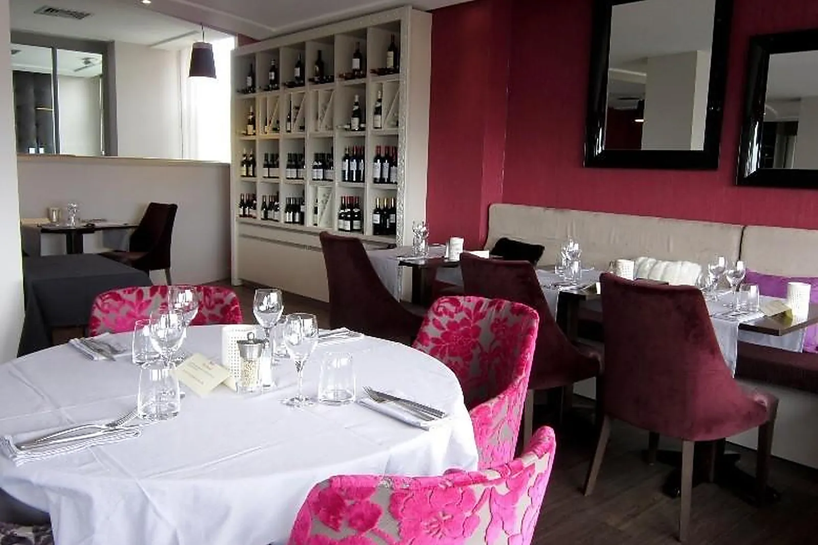 Lieux événementiels, HOTEL RESTAURANT LE SAINT AUBIN