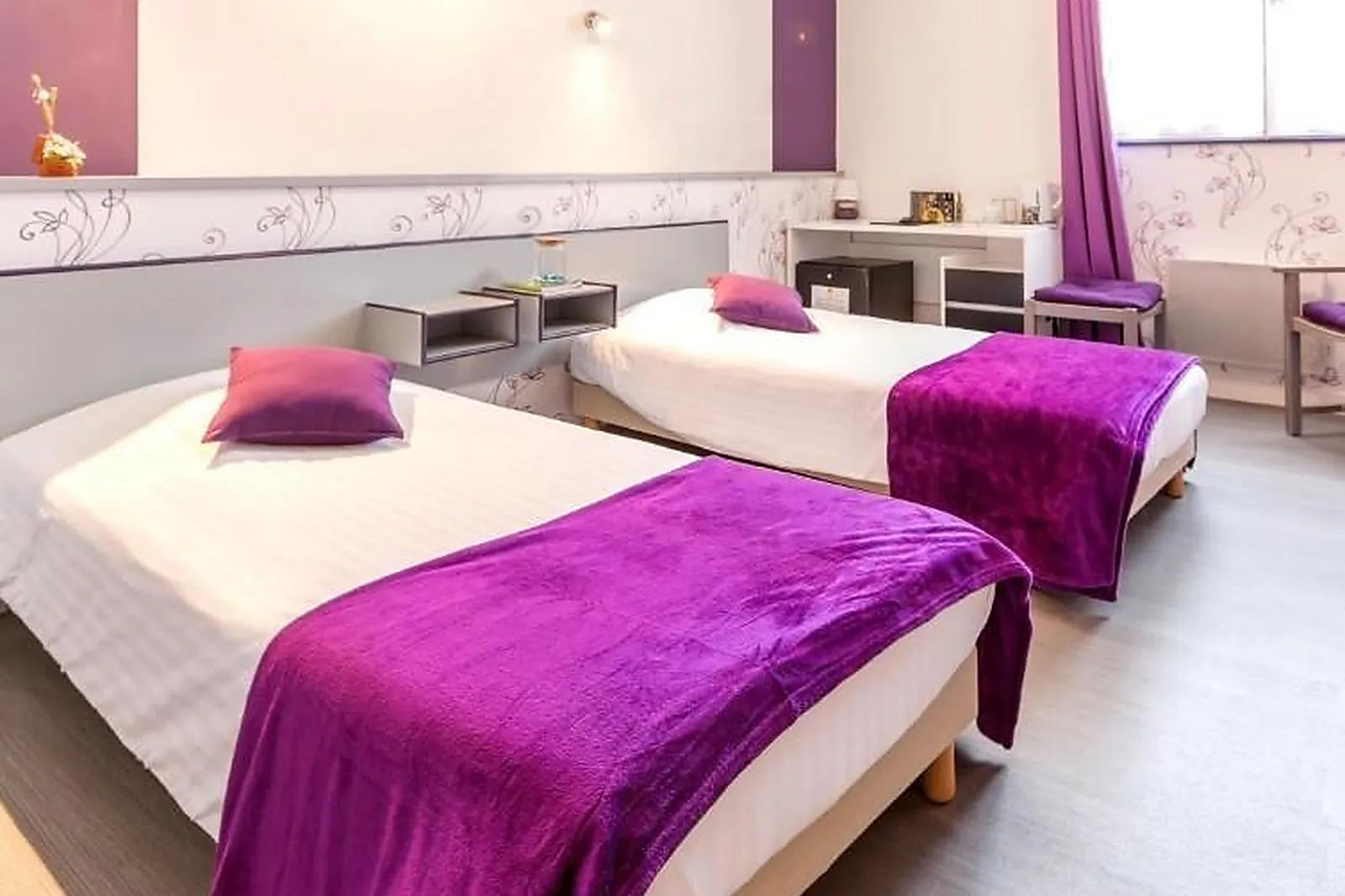 Lieux événementiels, HÔTEL RESTAURANT LE VÉDAQUAIS