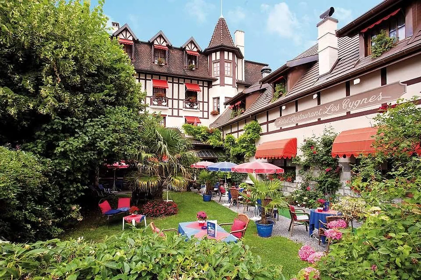 Lieux événementiels, HÔTEL RESTAURANT LES CYGNES