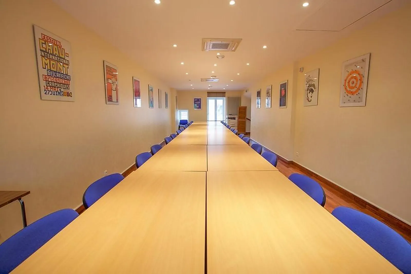 Lieux événementiels, HÔTEL RESTAURANT LES REMPARTS