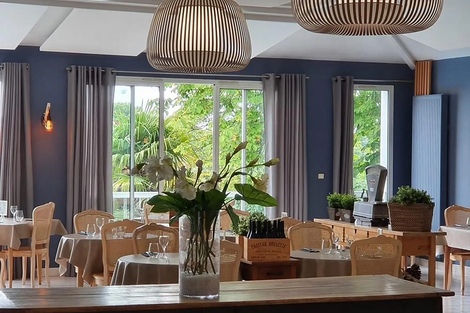 Lieux événementiels, HÔTEL RESTAURANT LES VOYAGEURS