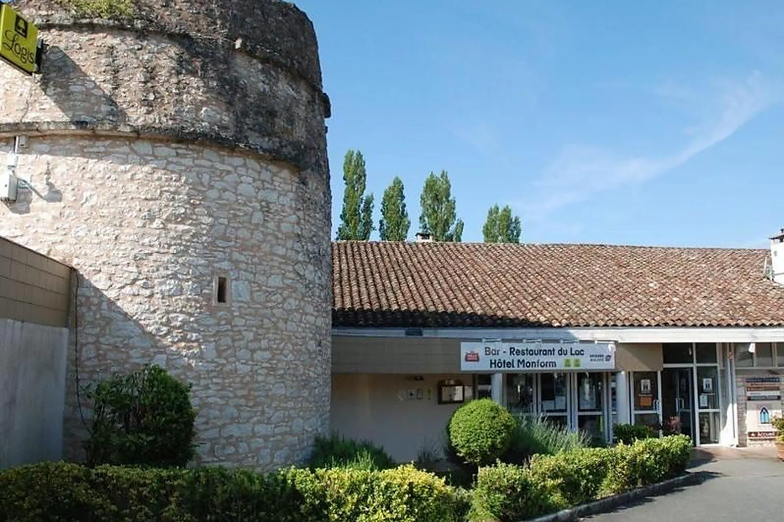 Lieux événementiels, HÔTEL RESTAURANT MONFORM