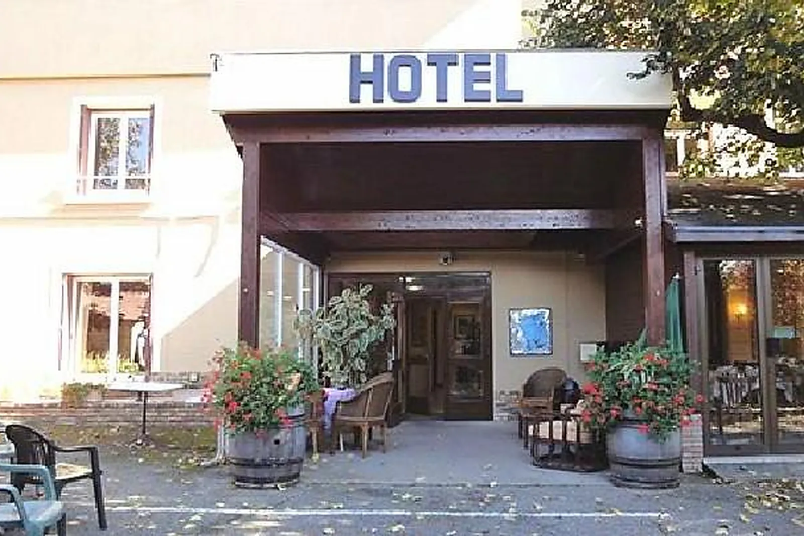 Lieux événementiels, HÔTEL RESTAURANT RÉGINA