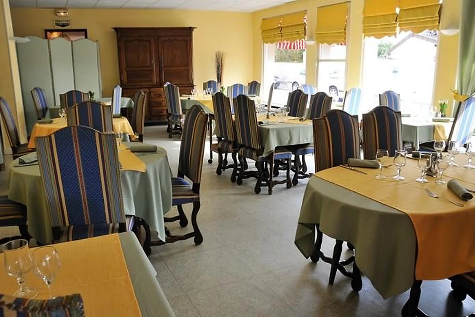 Lieux événementiels, HÔTEL RESTAURANT SAINT-BENOIT