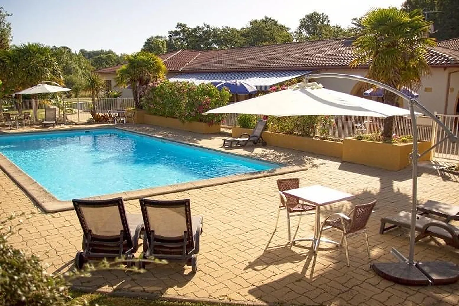 Lieux événementiels, HÔTEL RESTAURANT SOLENCA