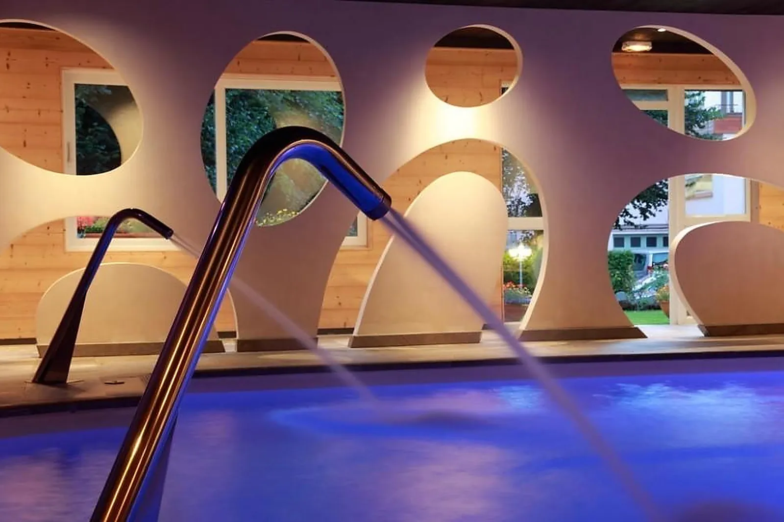 Lieux événementiels, HÔTEL RESTAURANT DE LA JAMAGNE & SPA