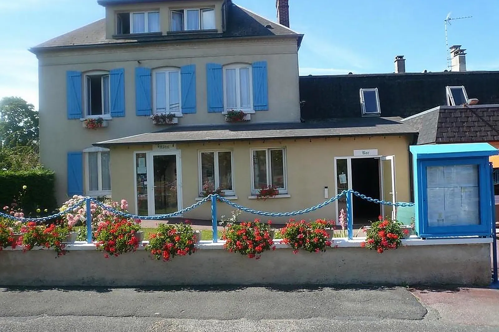 Lieux événementiels, HÔTEL RESTAURANT DES 4 ECLUSES