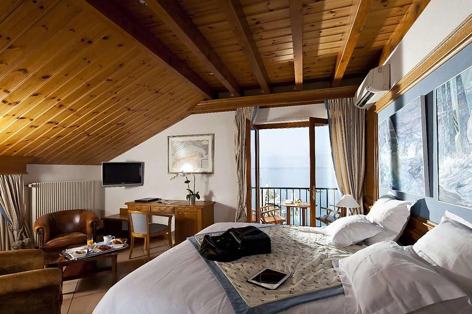 Lieux événementiels, HÔTEL RESTAURANT DU PORT