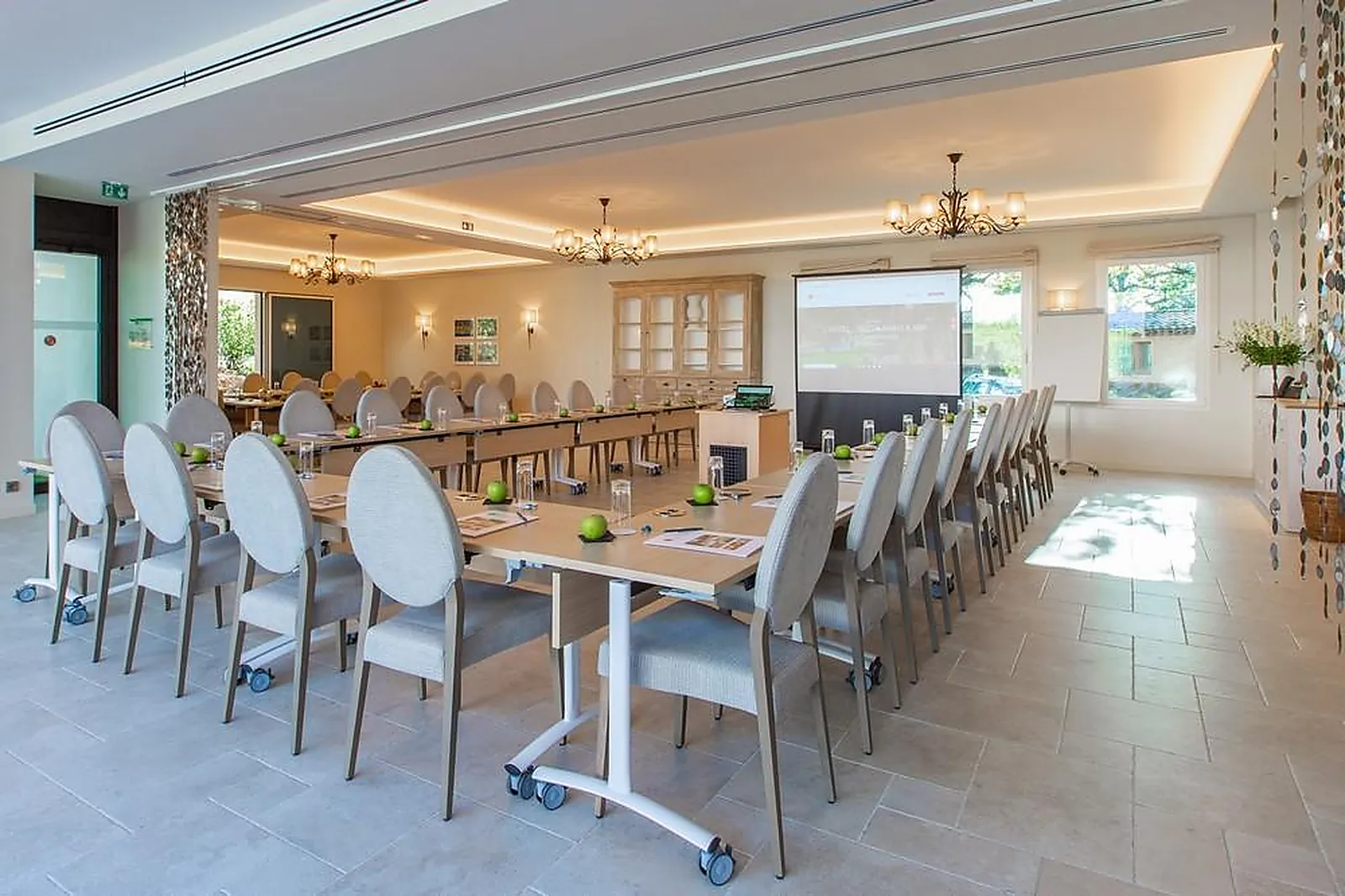 Lieux événementiels, HÔTEL RESTAURANT ET SPA CANTEMERLE