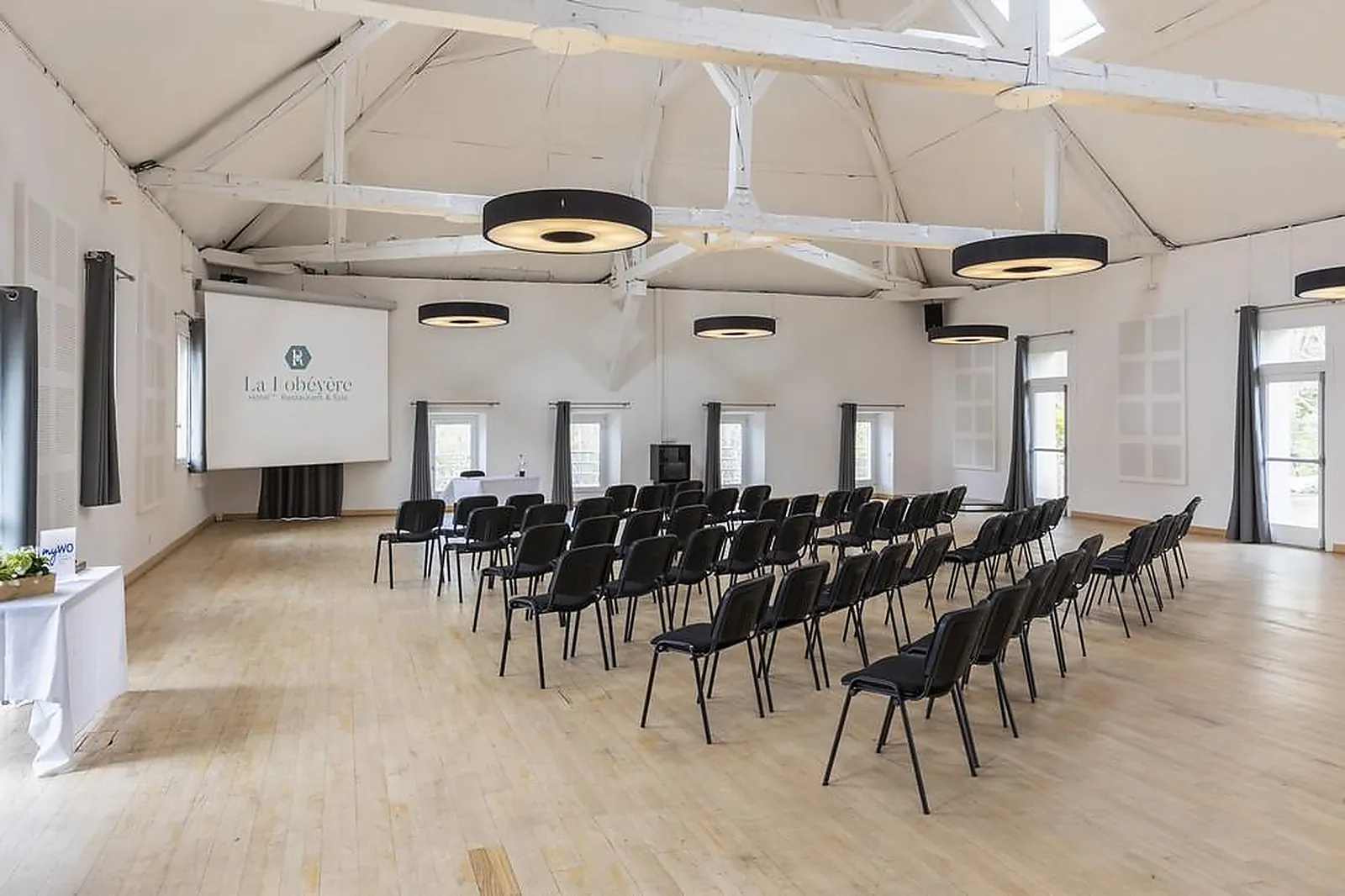 Lieux événementiels, HÔTEL RESTAURANT ET SPA LA ROBÉYÈRE