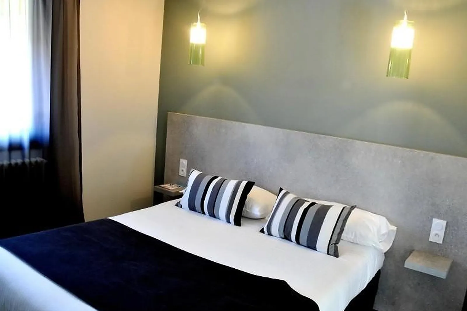 Lieux événementiels, HÔTEL RESTAURANT LA FONTAINE