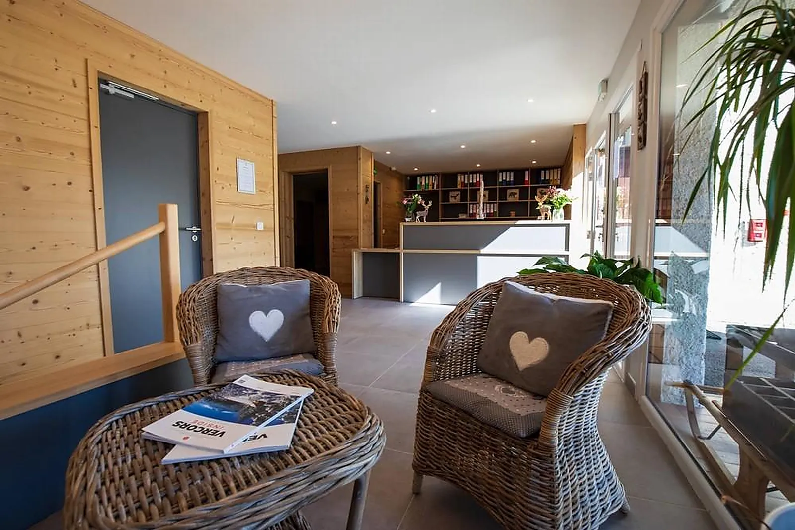 Lieux événementiels, HÔTEL RESTAURANT LE VERNAY