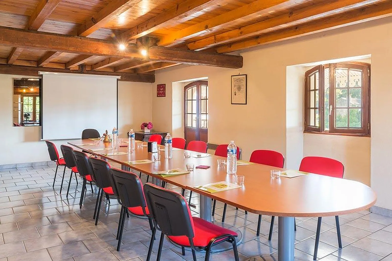 Lieux événementiels, HÔTEL RESTAURANT LES 3B