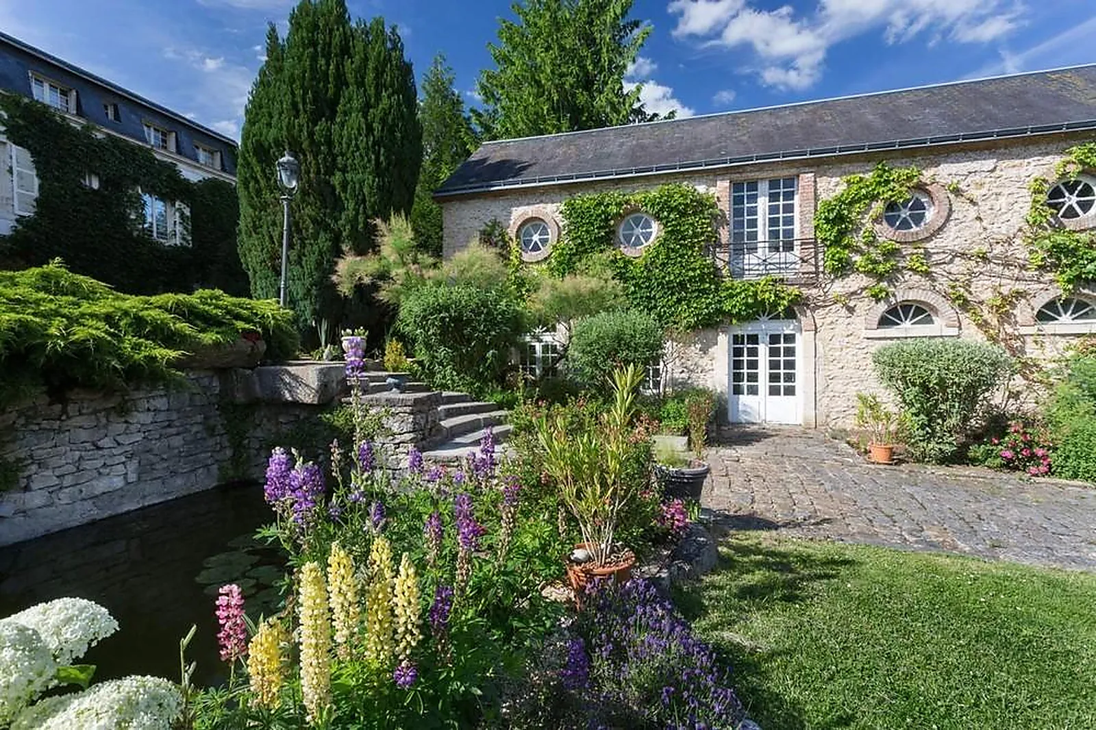 Lieux événementiels, HOTEL RICORDEAU
