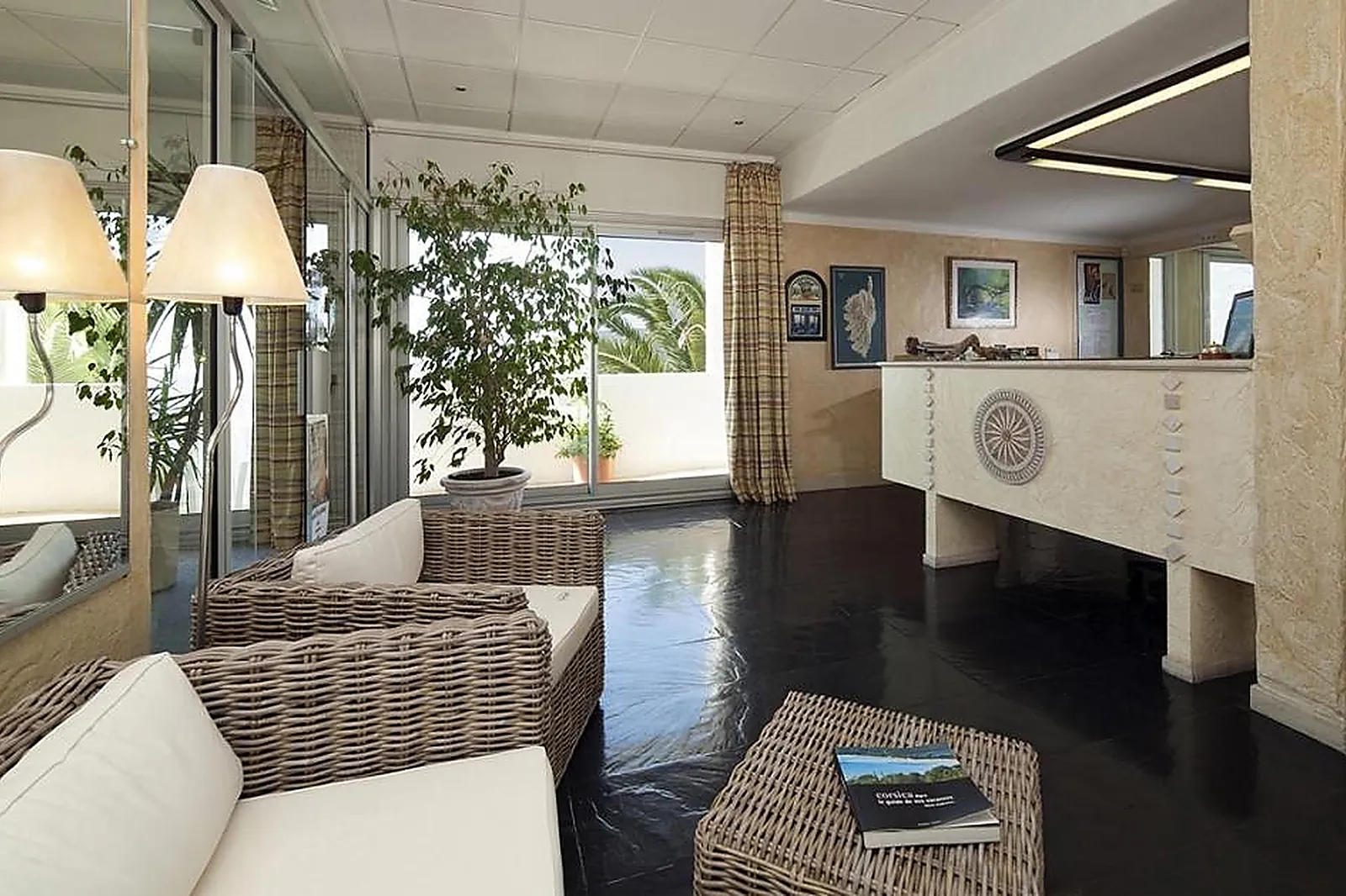 Lieux événementiels, HÔTEL ROC E MARE