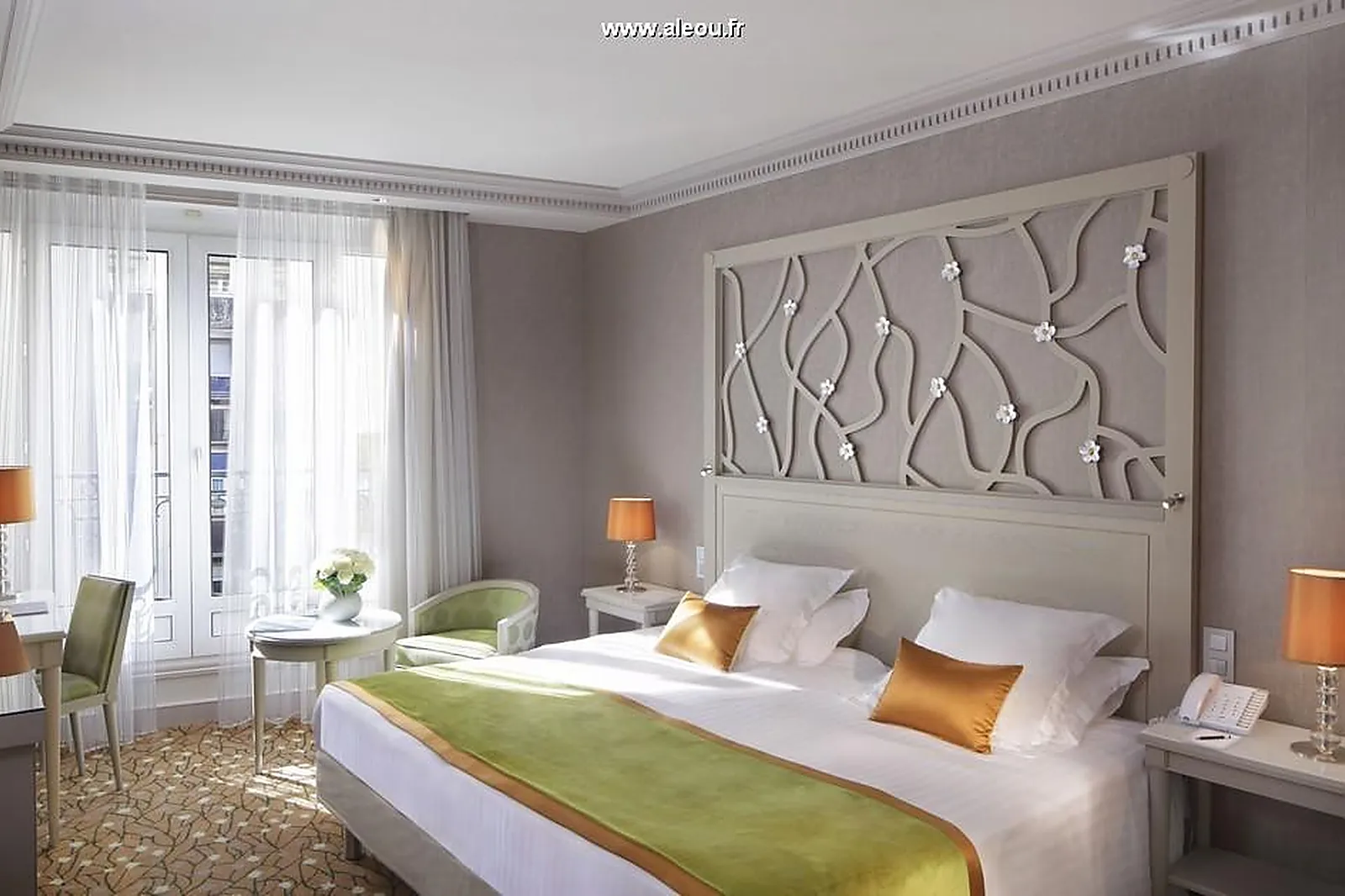 Lieux événementiels, HOTEL ROCHESTER CHAMPS ELYSÉES