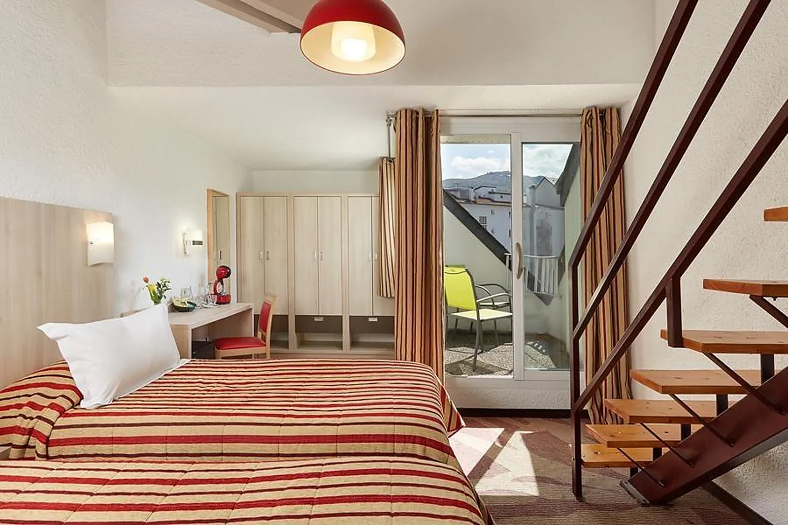 Lieux événementiels, HÔTEL ROISSY