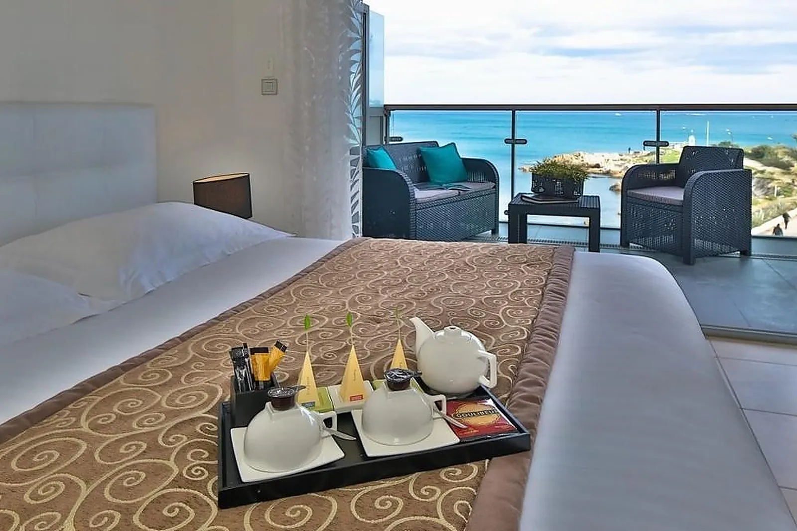 Lieux événementiels, HÔTEL ROYAL ANTIBES