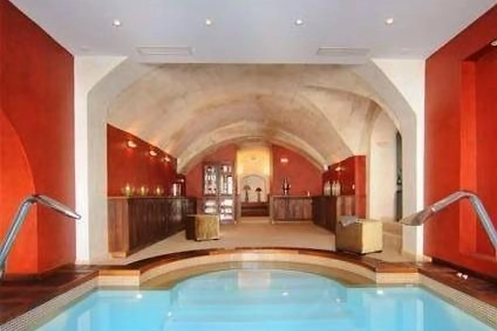 Lieux événementiels, HÔTEL SPA LE CALENDAL