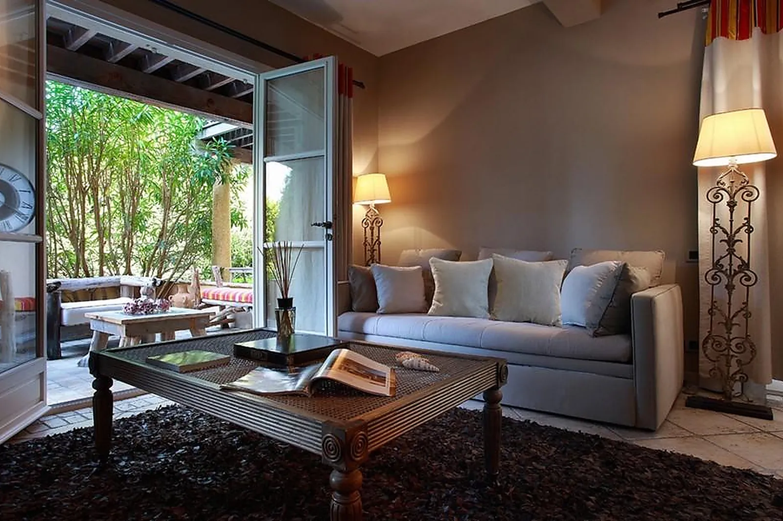 Lieux événementiels, HÔTEL SAINT AMOUR