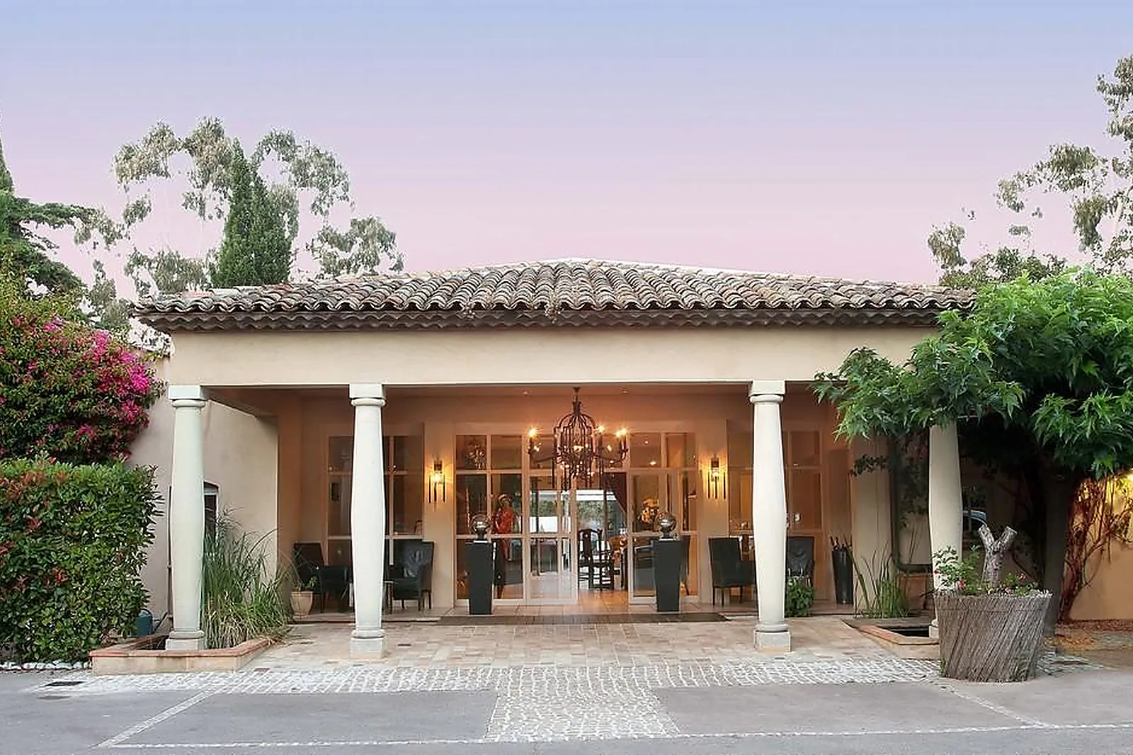 Lieux événementiels, HÔTEL SAINT AMOUR