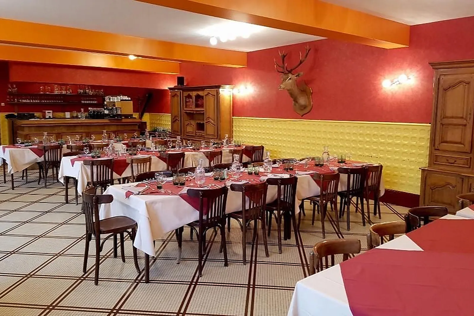 Lieux événementiels, HÔTEL SAINT-HUBERT