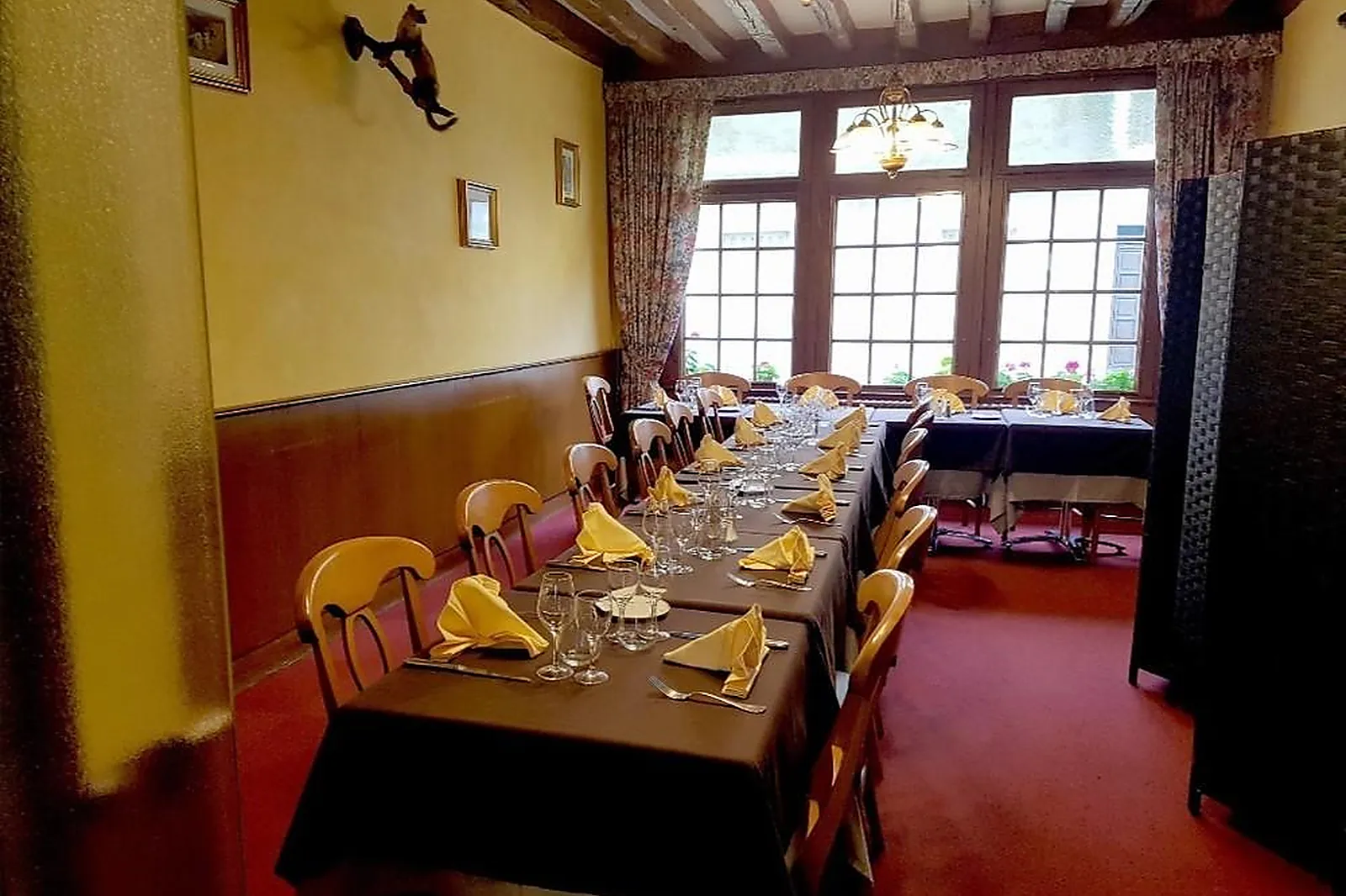 Lieux événementiels, HÔTEL SAINT-HUBERT