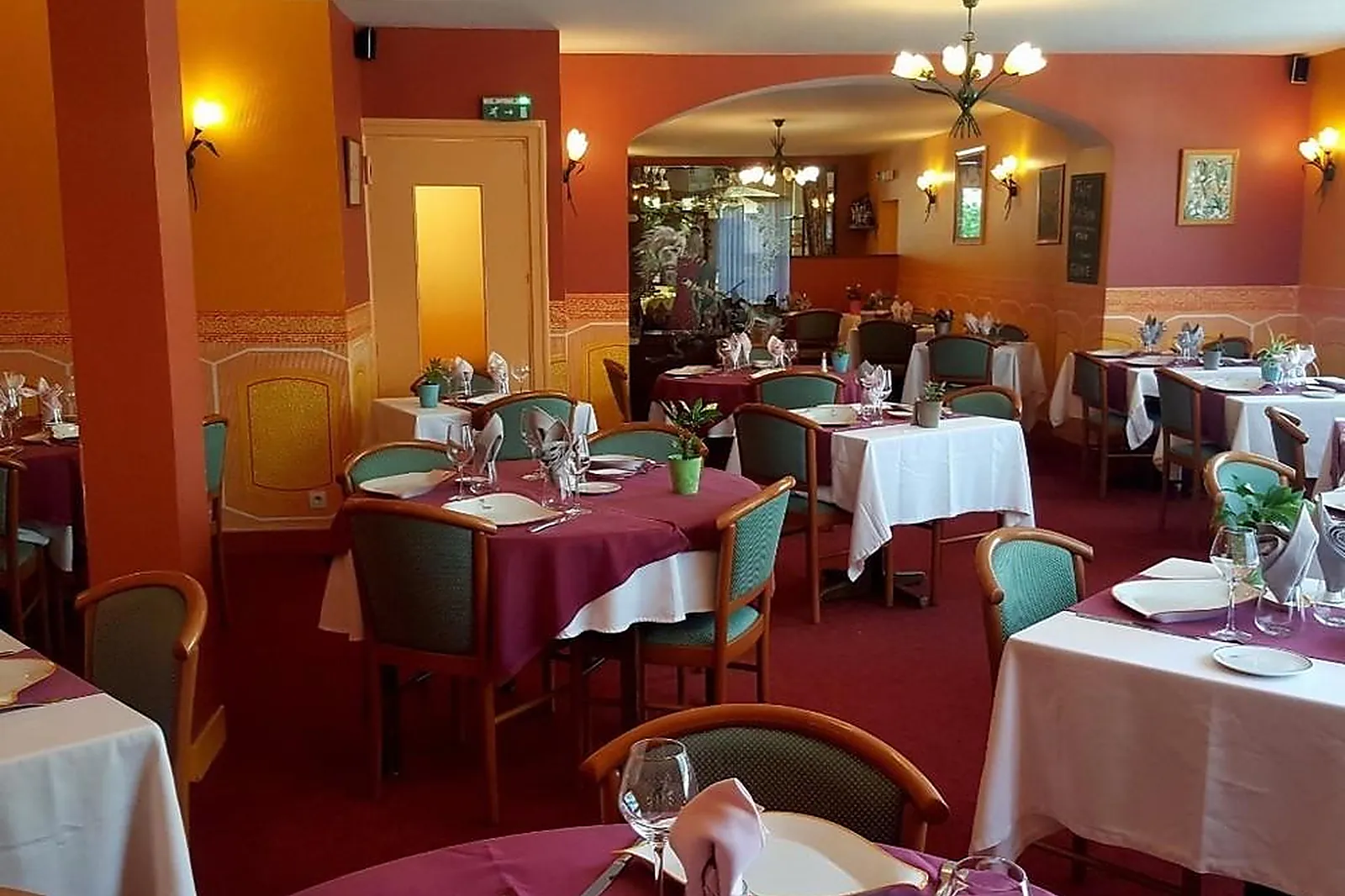 Lieux événementiels, HÔTEL SAINT-HUBERT