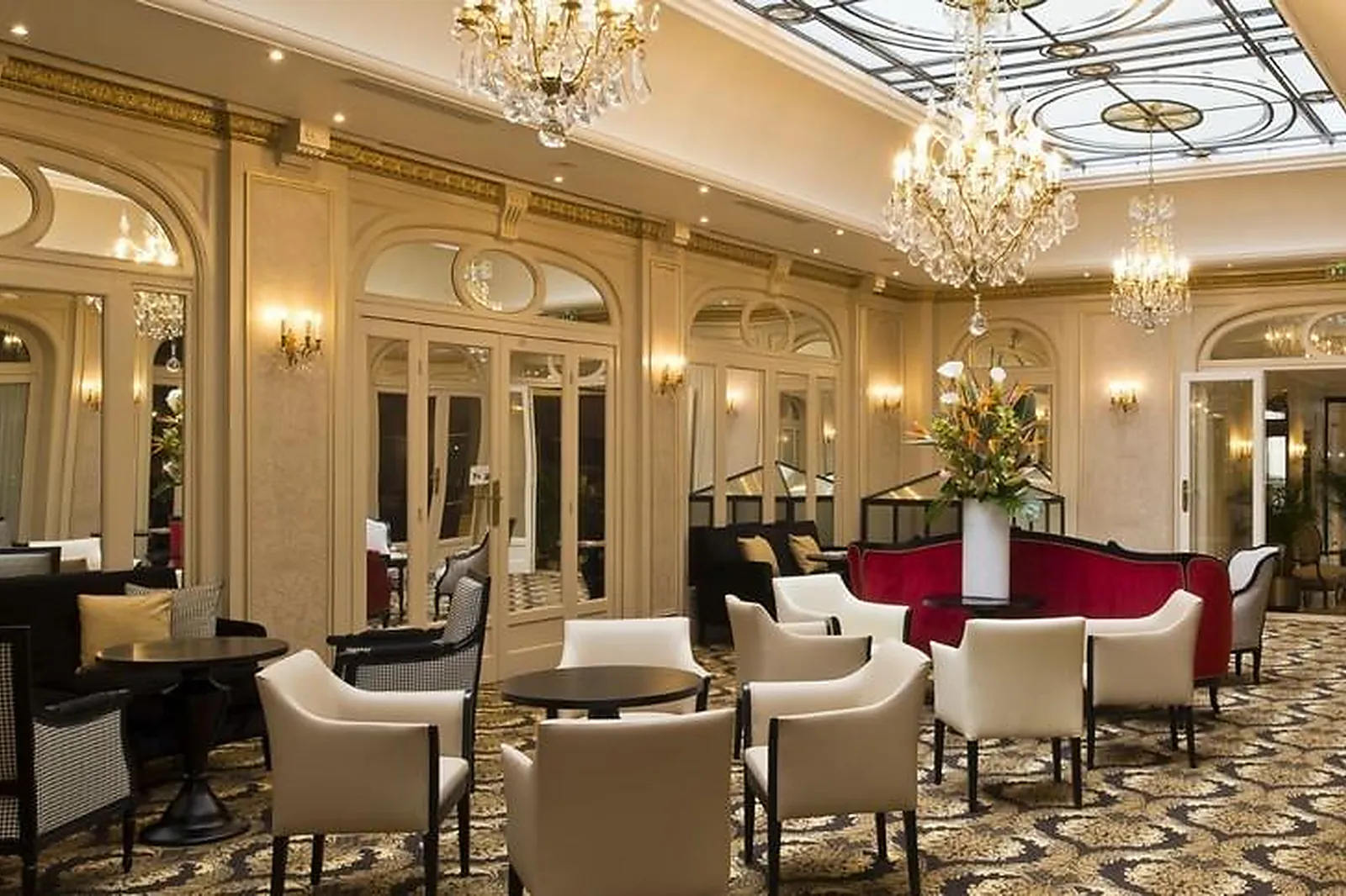 Lieux événementiels, HOTEL SAINT PÉTERSBOURG OPÉRA AND SPA