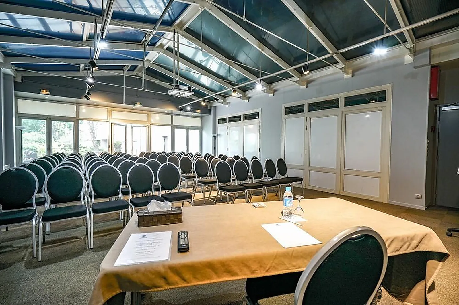 Lieux événementiels, HÔTEL SAPHIR