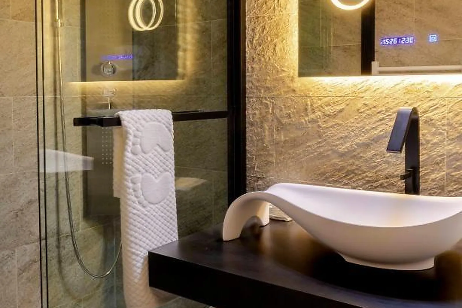 Lieux événementiels, HÔTEL SNOW CHILL