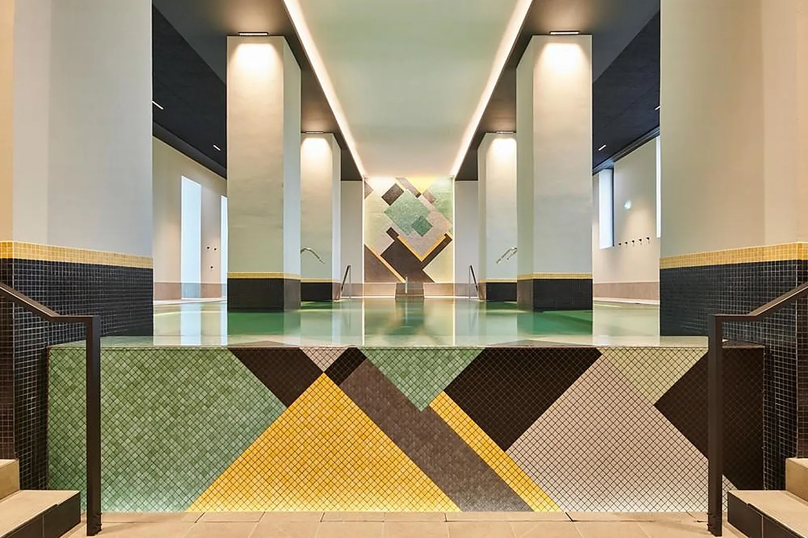 Lieux événementiels, HÔTEL SPA LE SPLENDID