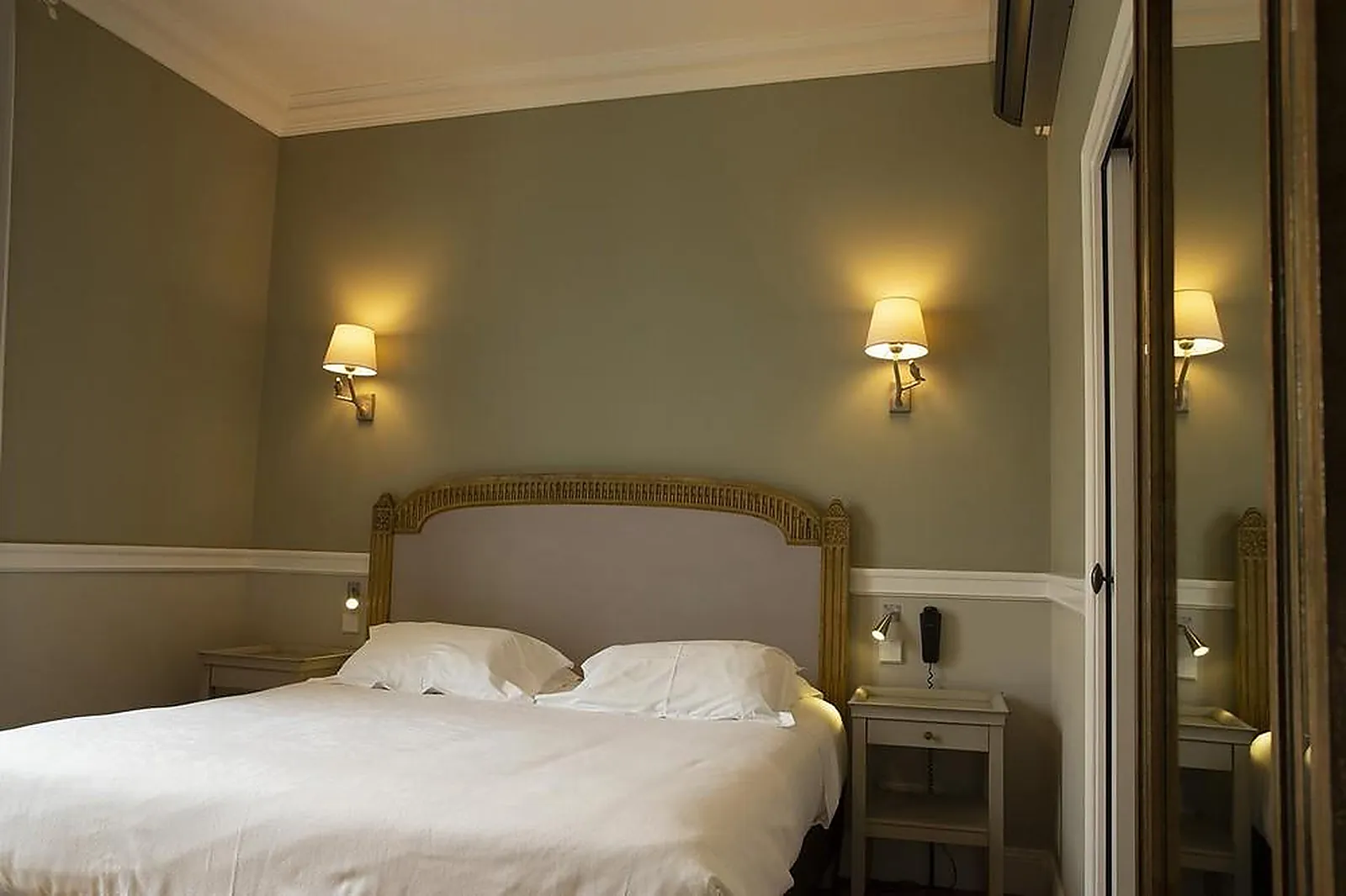 Lieux événementiels, HÔTEL ST-JULIEN