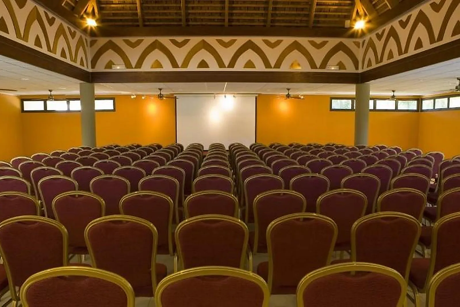 Lieux événementiels, HÔTEL TIETI