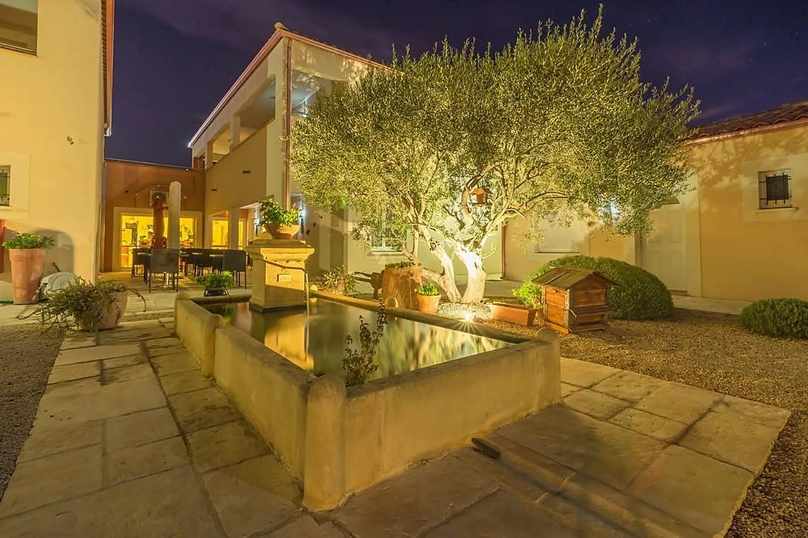 Lieux événementiels, HÔTEL TRANSHUMANCE