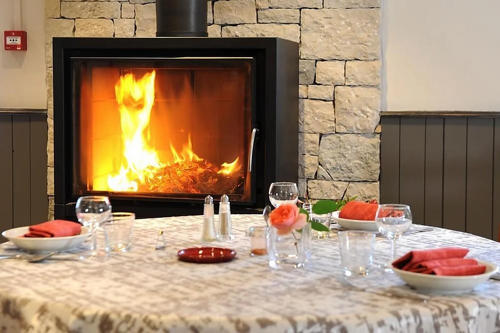 Lieux événementiels, HÔTEL TXISTULARI