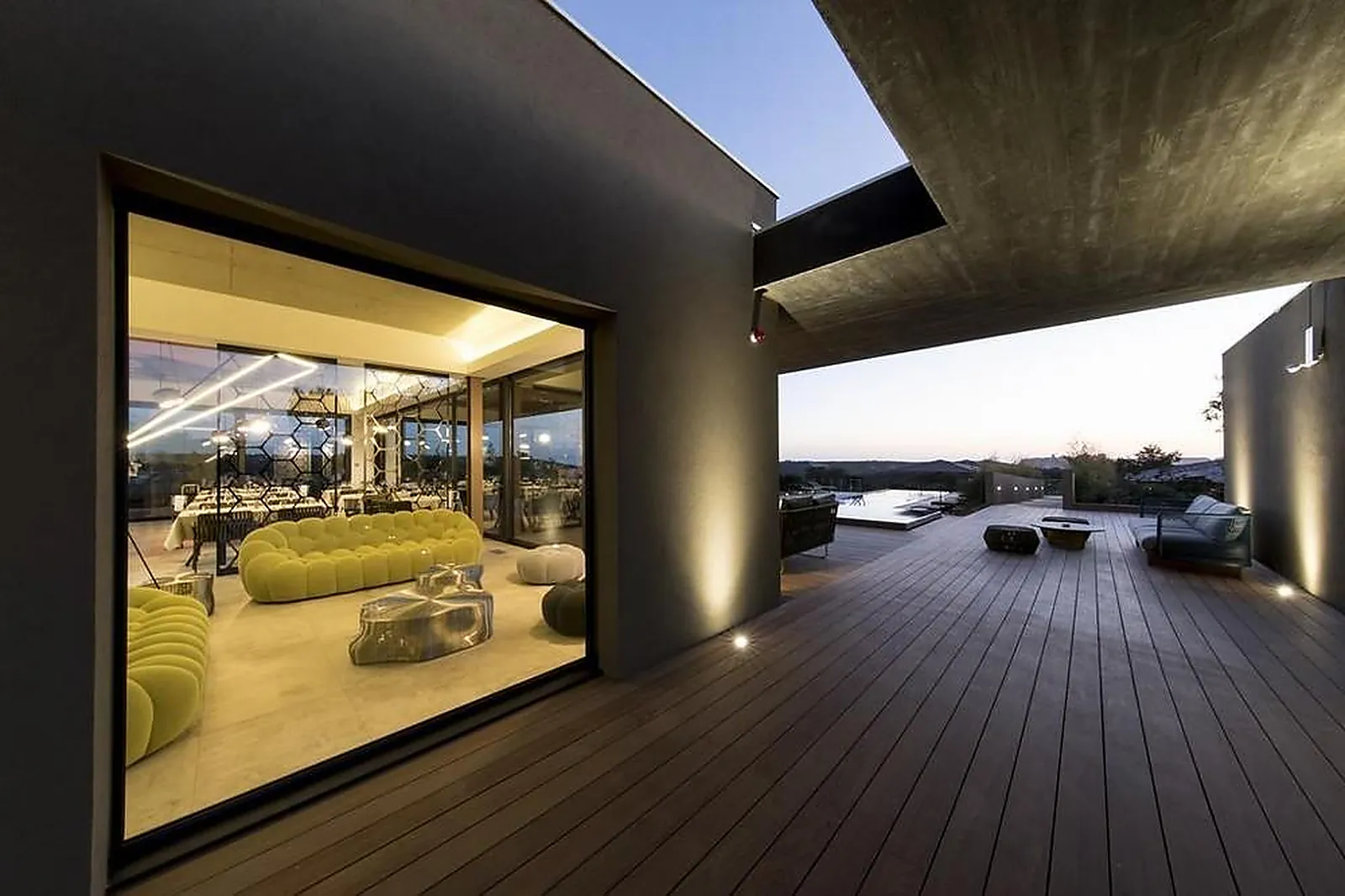 Lieux événementiels, HOTEL VERSION MAQUIS CITADELLE