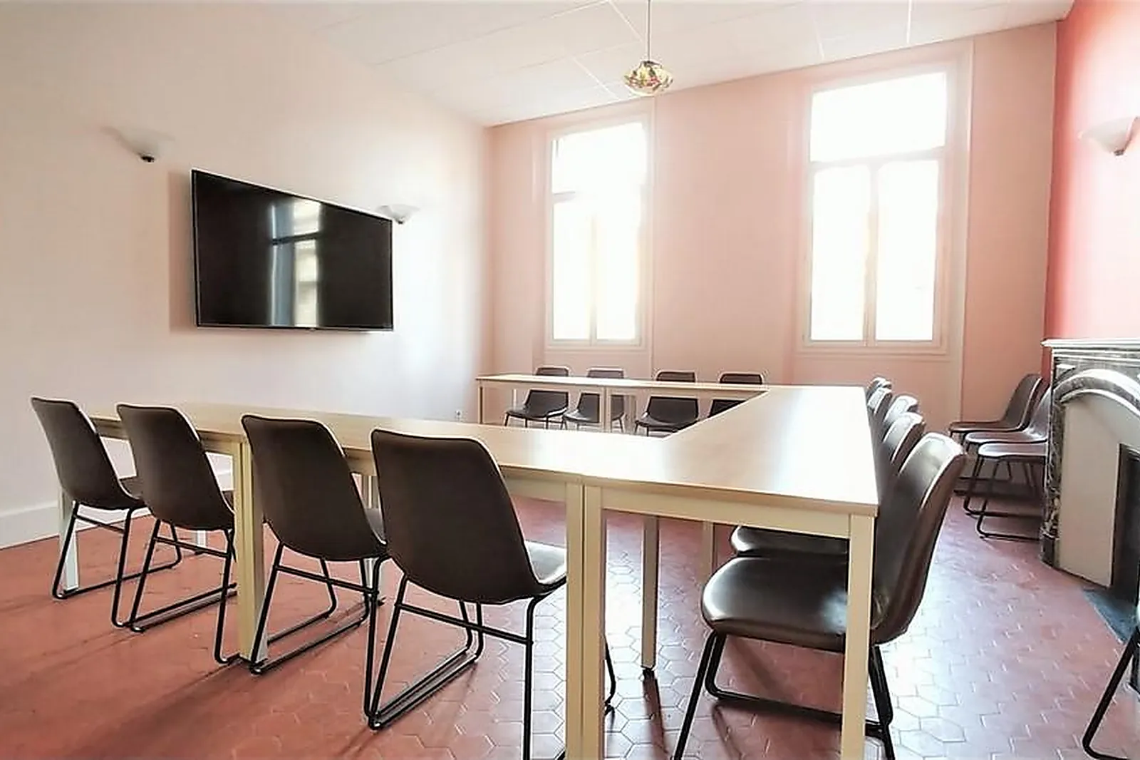 Lieux événementiels, HÔTEL VICTORIA